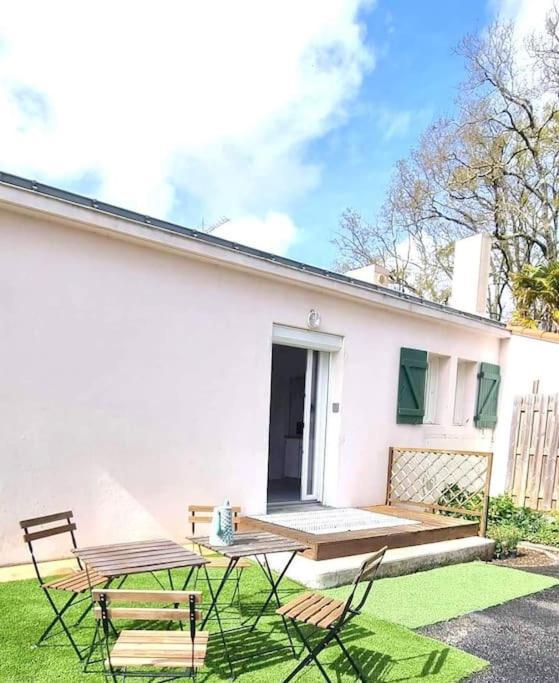 Saint-Aignan-Grand-Lieu Appartement Proche De L'Aeroport De Nantes מראה חיצוני תמונה